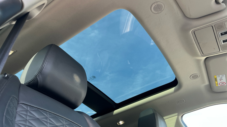 Land Rover Range Rover Evoque 1.5 P300e Autobiography 5dr Auto Hatchback